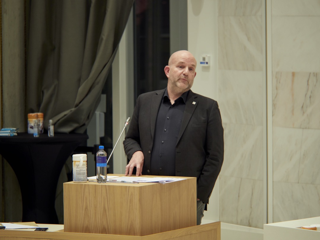Wethouder Jan Hoek in debat